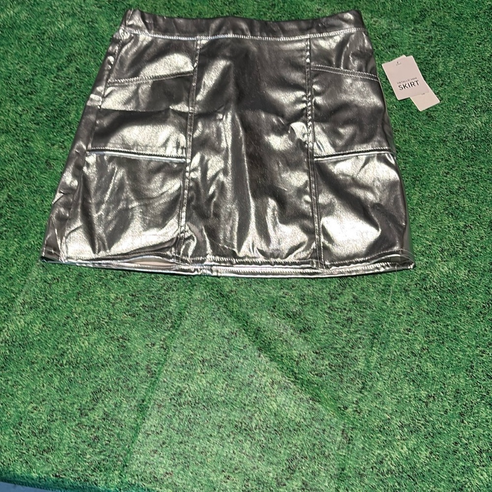 NWT girls metallic skirt sz 14 large 1498